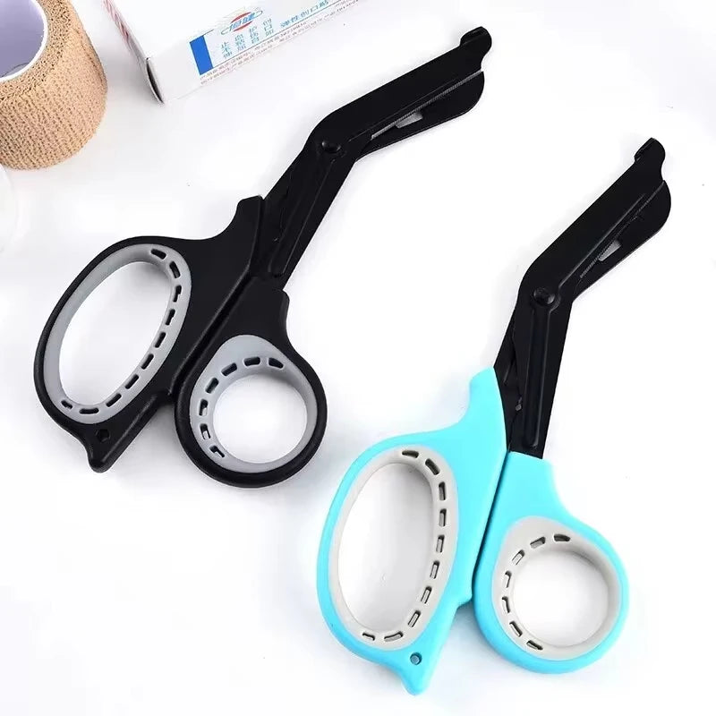 Premium Fluoride-Coated Trauma Shears for nurses and healthcare workers product view 5