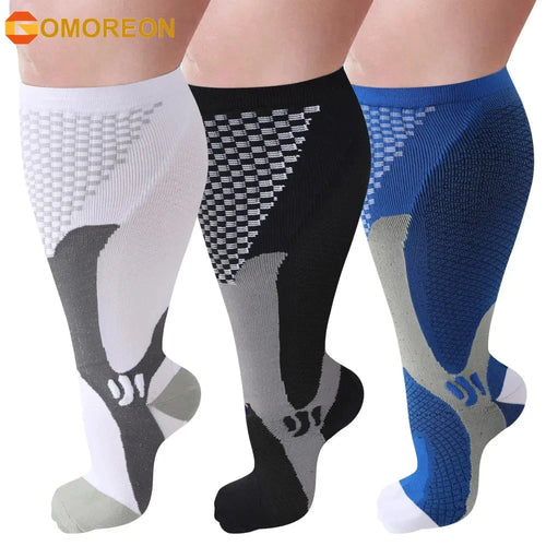 Wide Calf Compression Socks (20–30 mmHg) for nurses and healthcare workers